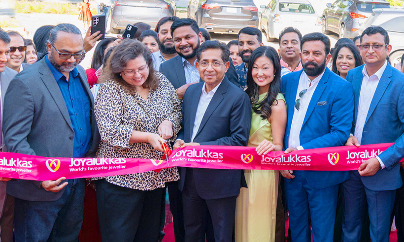 Joyalukkas Unveils New Showroom in Dallas, USA with Irresistible Offers ...